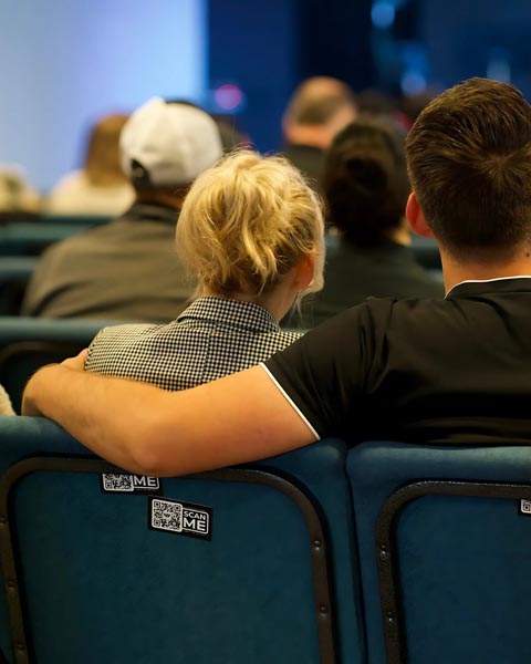 Staff name — hover